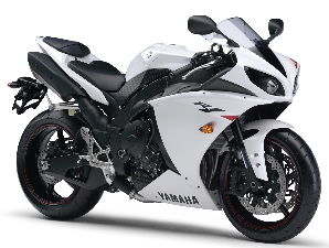 Yamaha New YZF R1  Review and Images